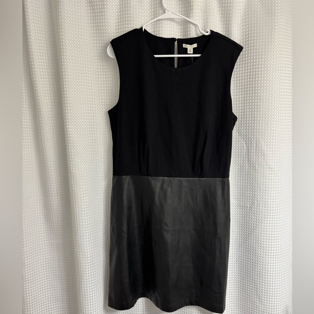 New with tags, Cato Black Two-Tone Sleeveless Midi Dress